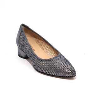 ITALIAN Silver Navy Perforated Leather Pointy Pump